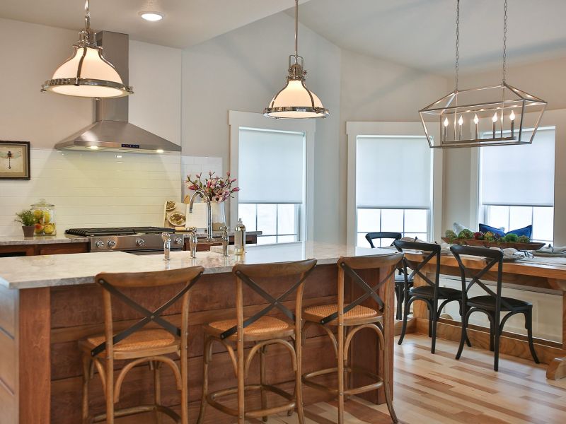 Fixer To Fabulous HGTV