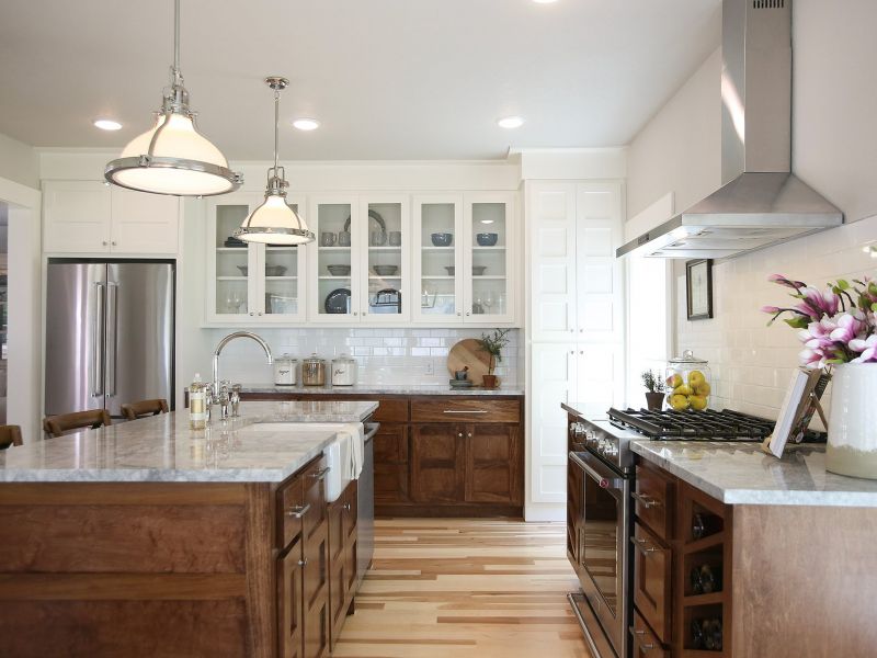 Fixer To Fabulous HGTV