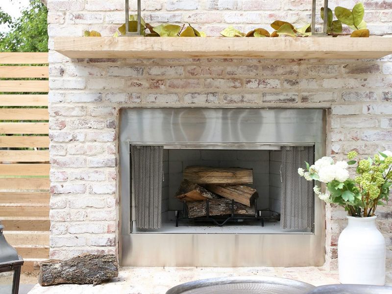 Fixer To Fabulous HGTV