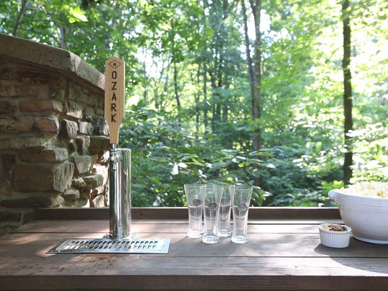 Fixer To Fabulous HGTV