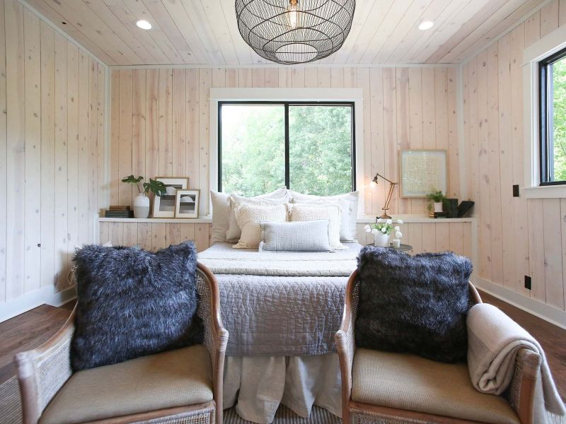 Fixer To Fabulous HGTV