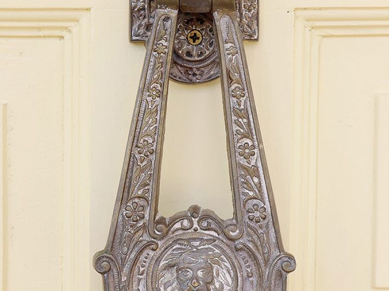 Fixer To Fabulous HGTV