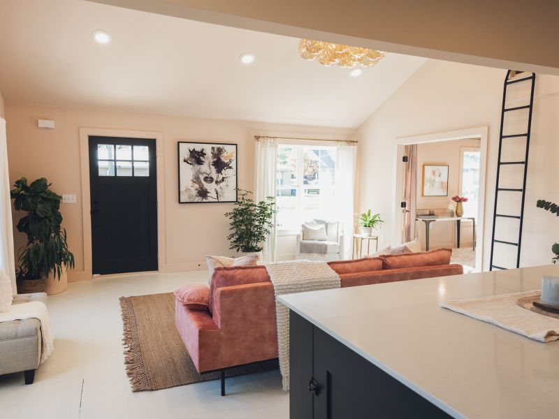 Hgtv Fixer To Fabulous 36
