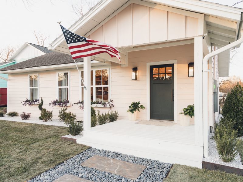 Hgtv Fixer To Fabulous 79