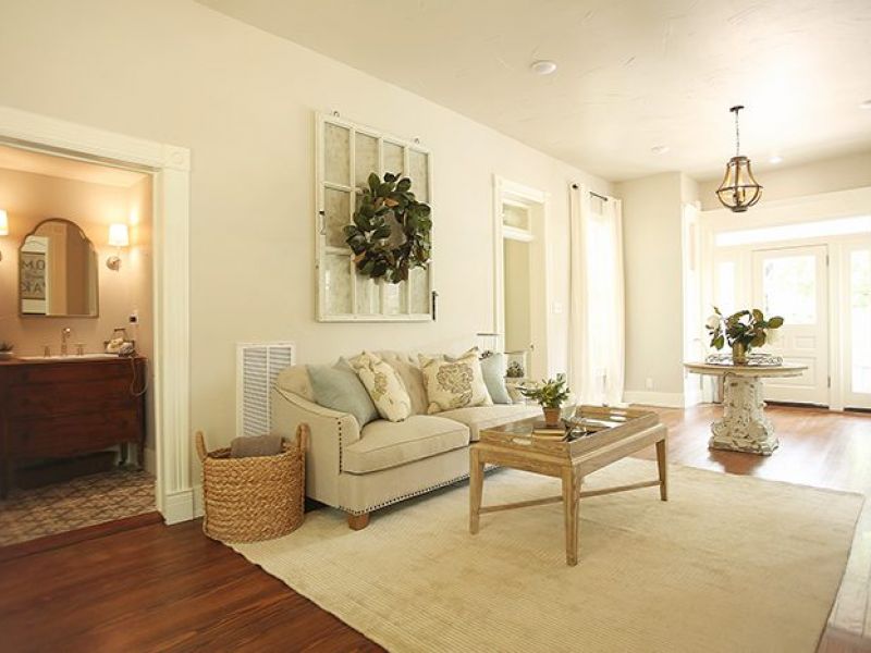 Fixer To Fabulous HGTV