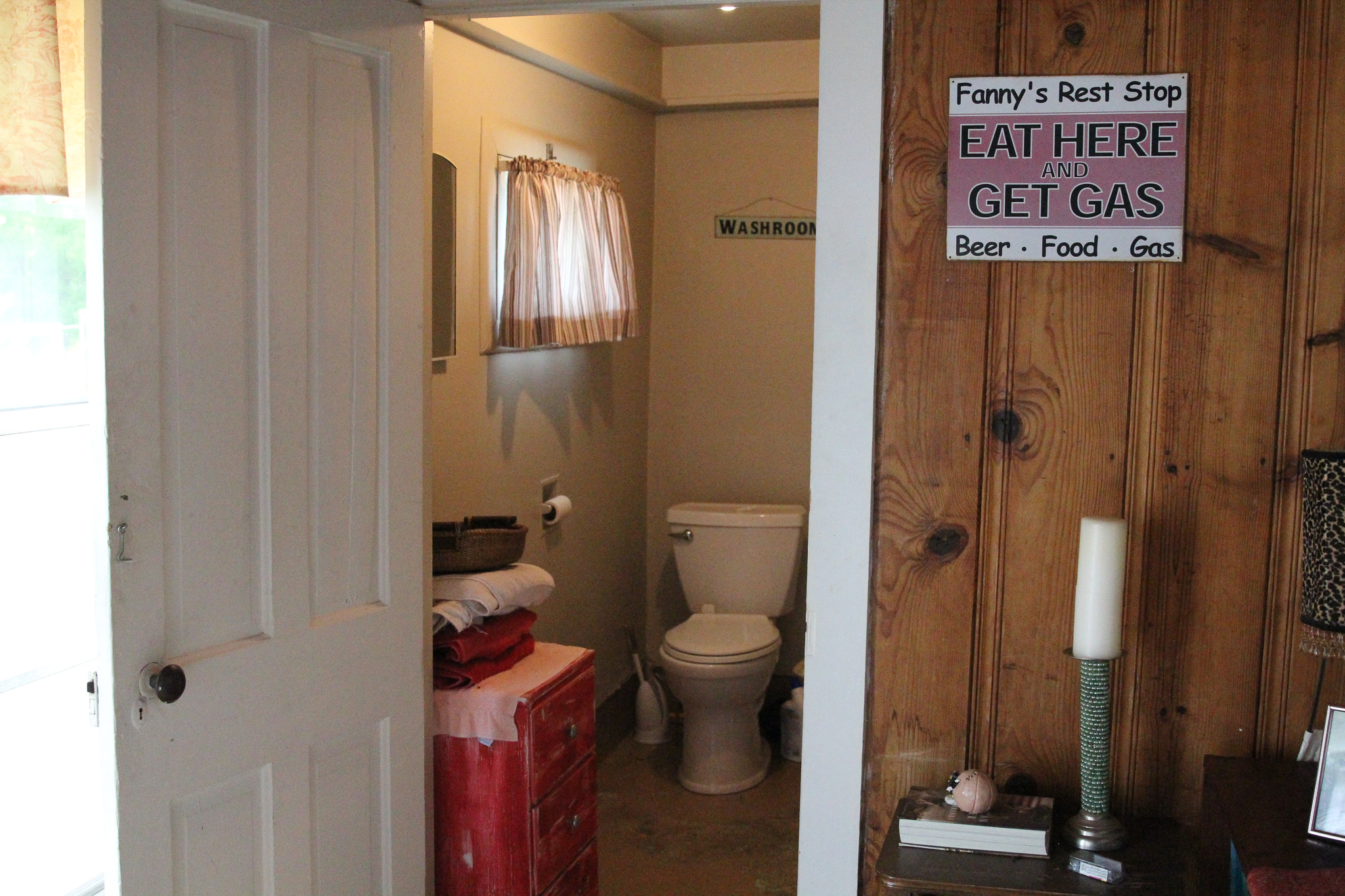 Bathroom 2-2