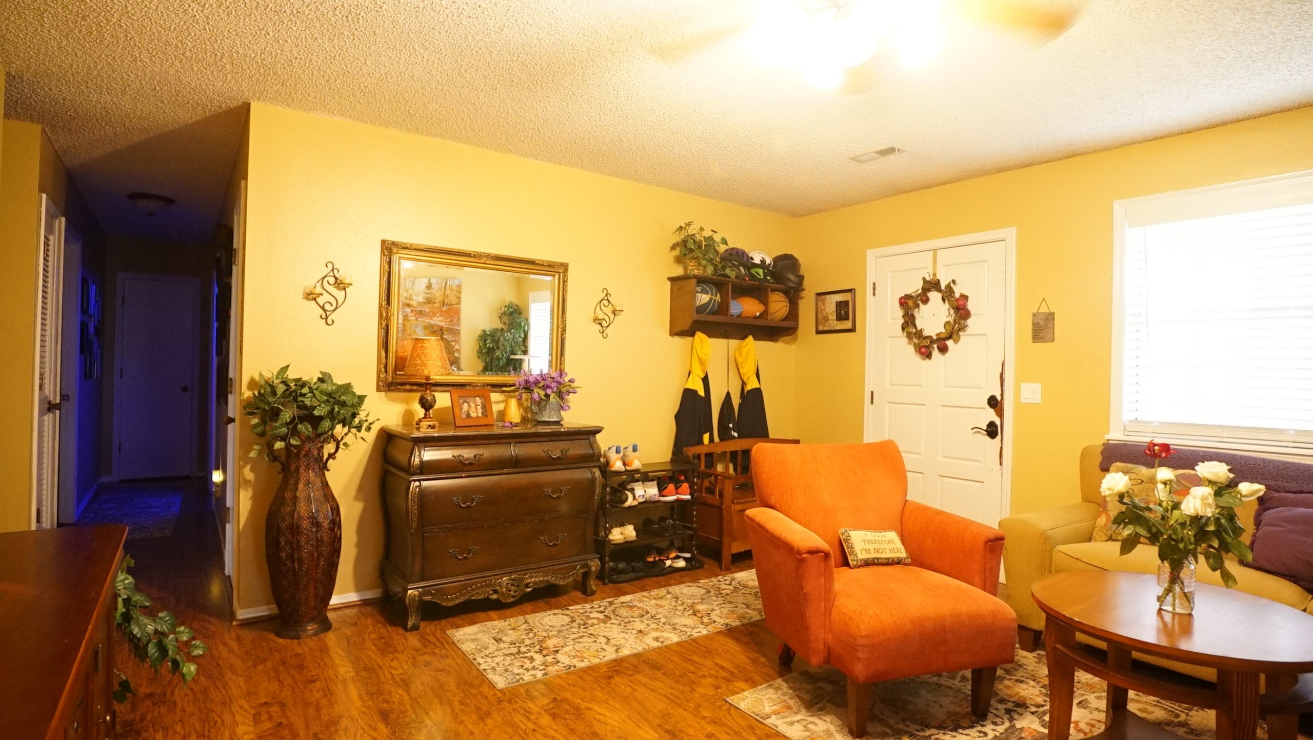 Carnahan_Livingroom4
