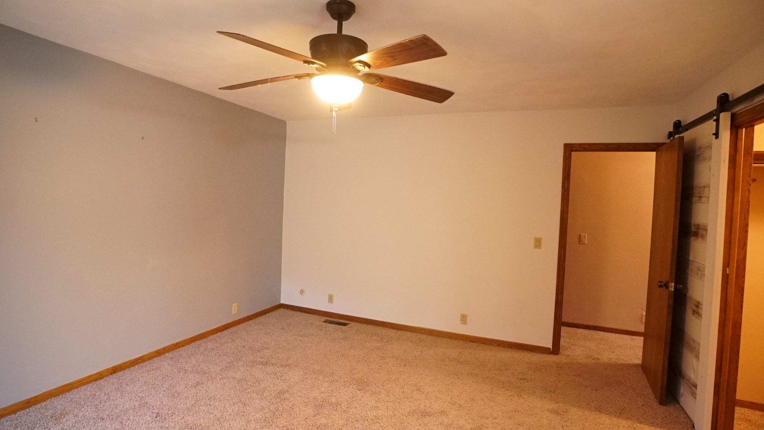 Coughlin_Mainbedroom1