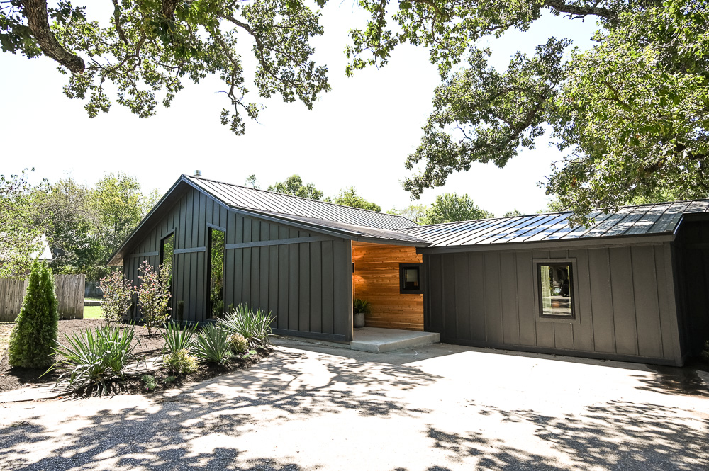 Modern Exterior siding renovation on HGTV Fixer to Fabulous.