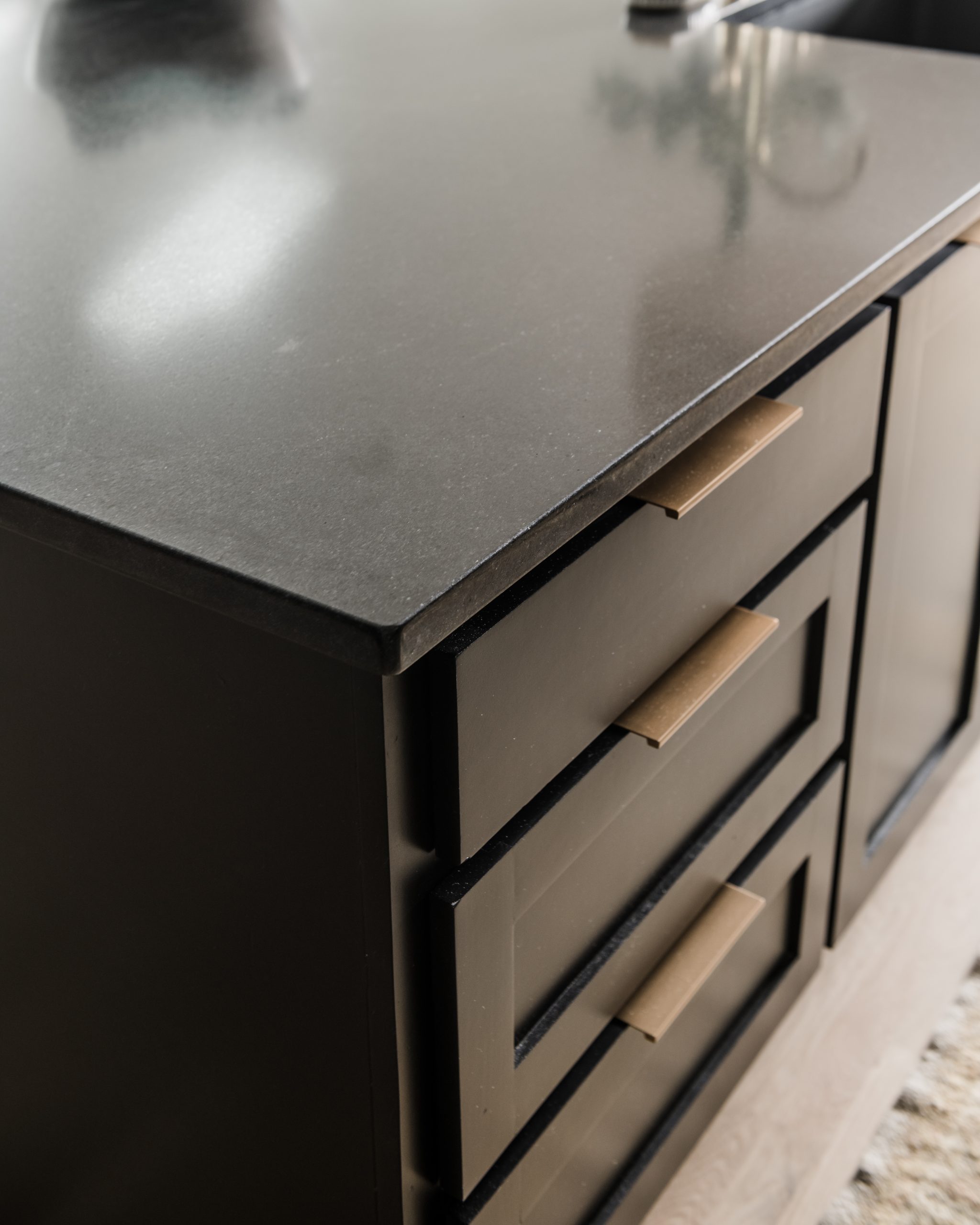 FTF S3 Coughlin_Kitchen00006