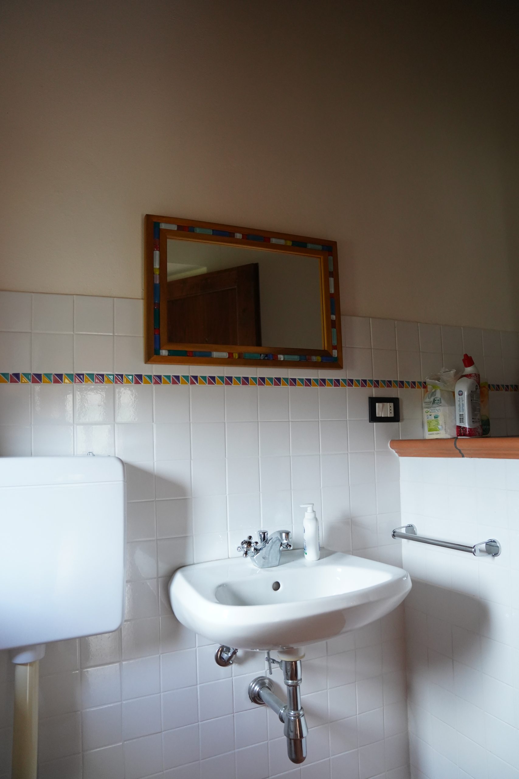 FTFITALY_101_BATHROOM_ONE_BEFORE2