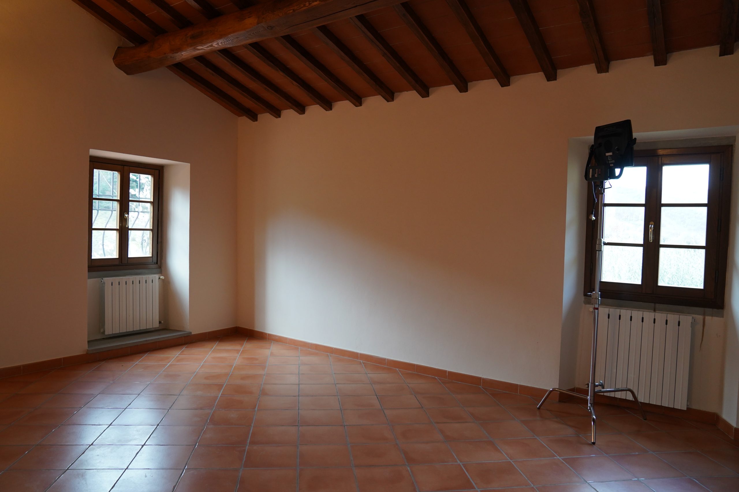 FTFITALY_101_BEDROOM_ONE_BEFORE1