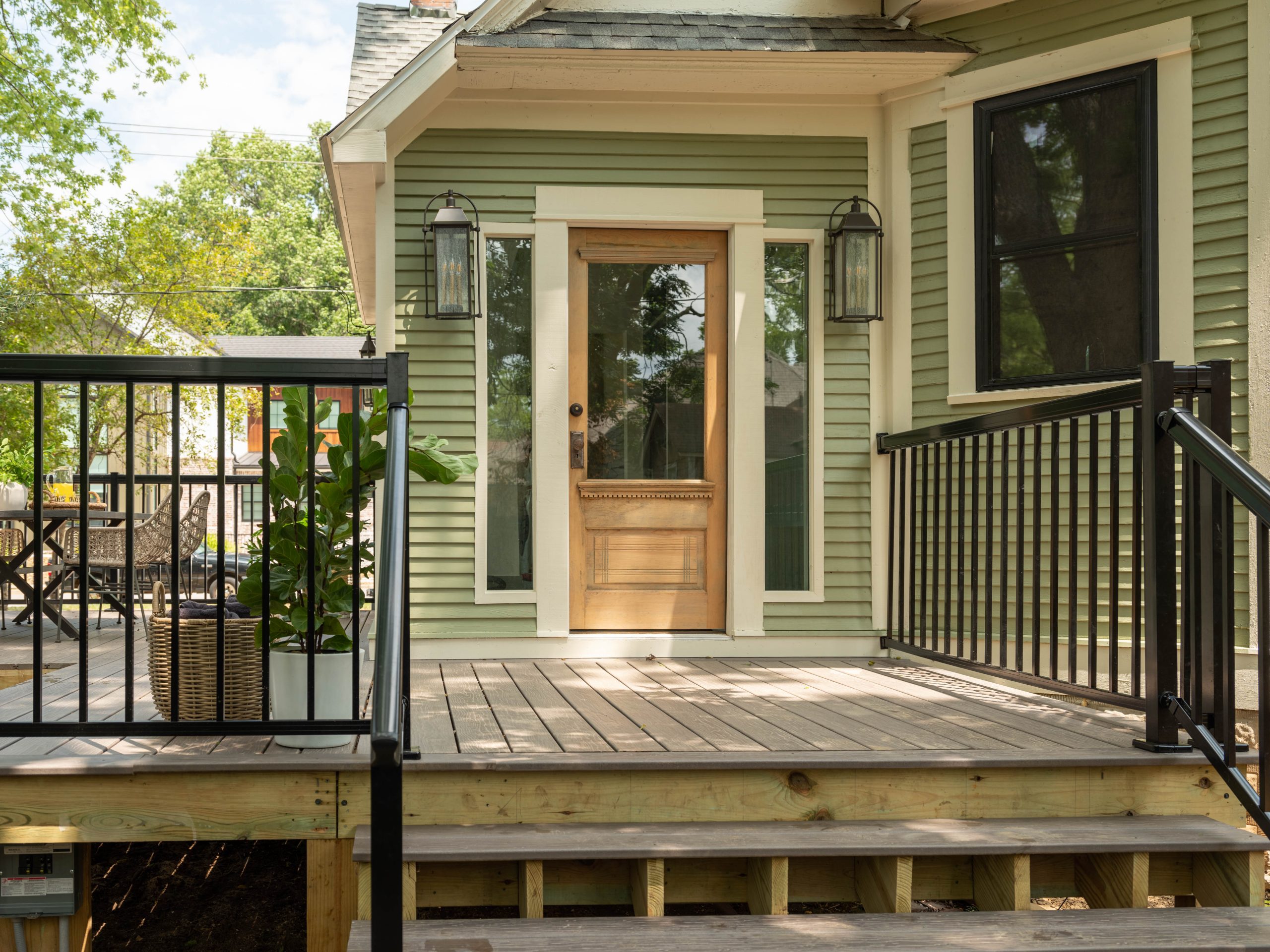 FTFS4 Hillyer Exterior6
