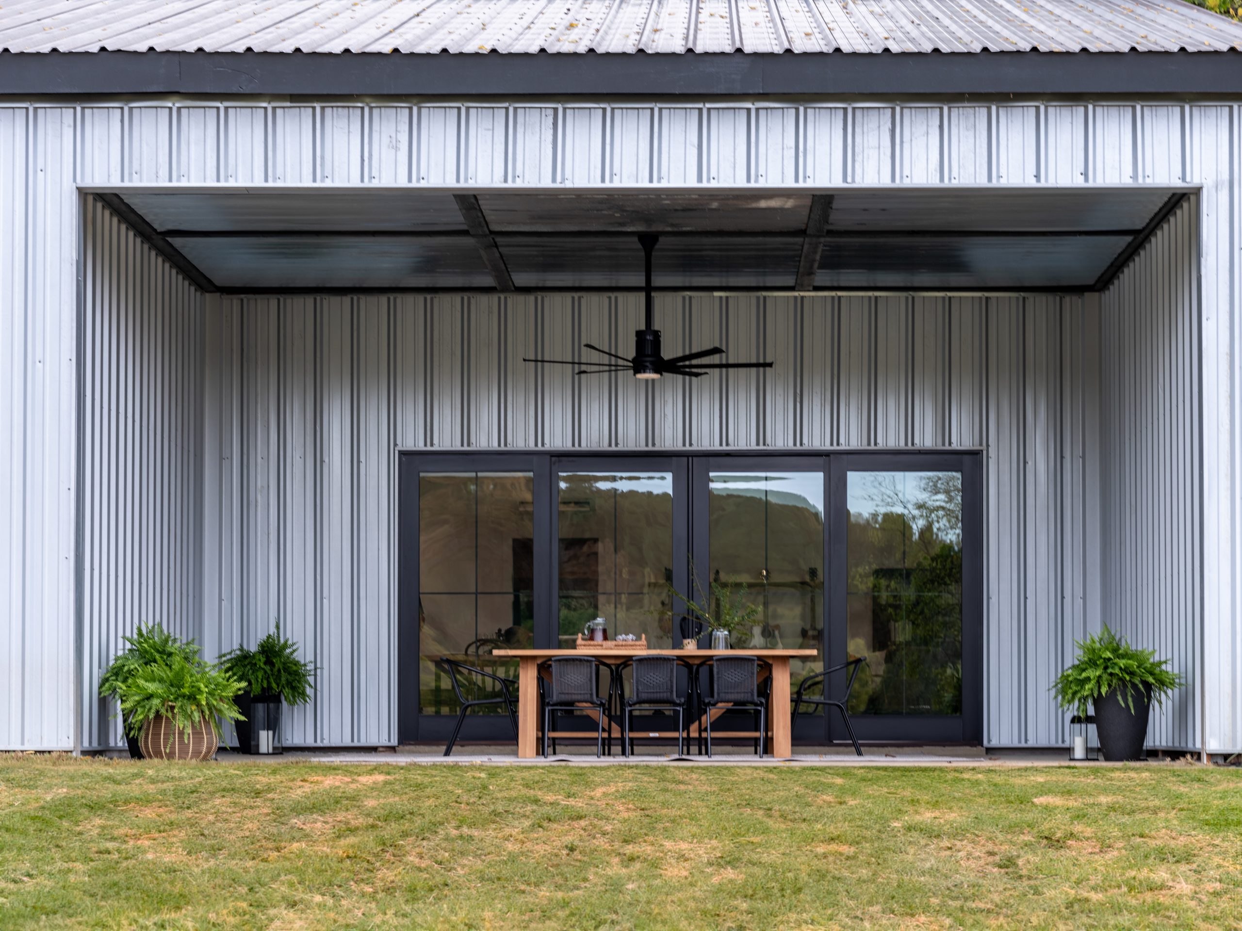 FTFS5 Mooney Barn Exteriors 1