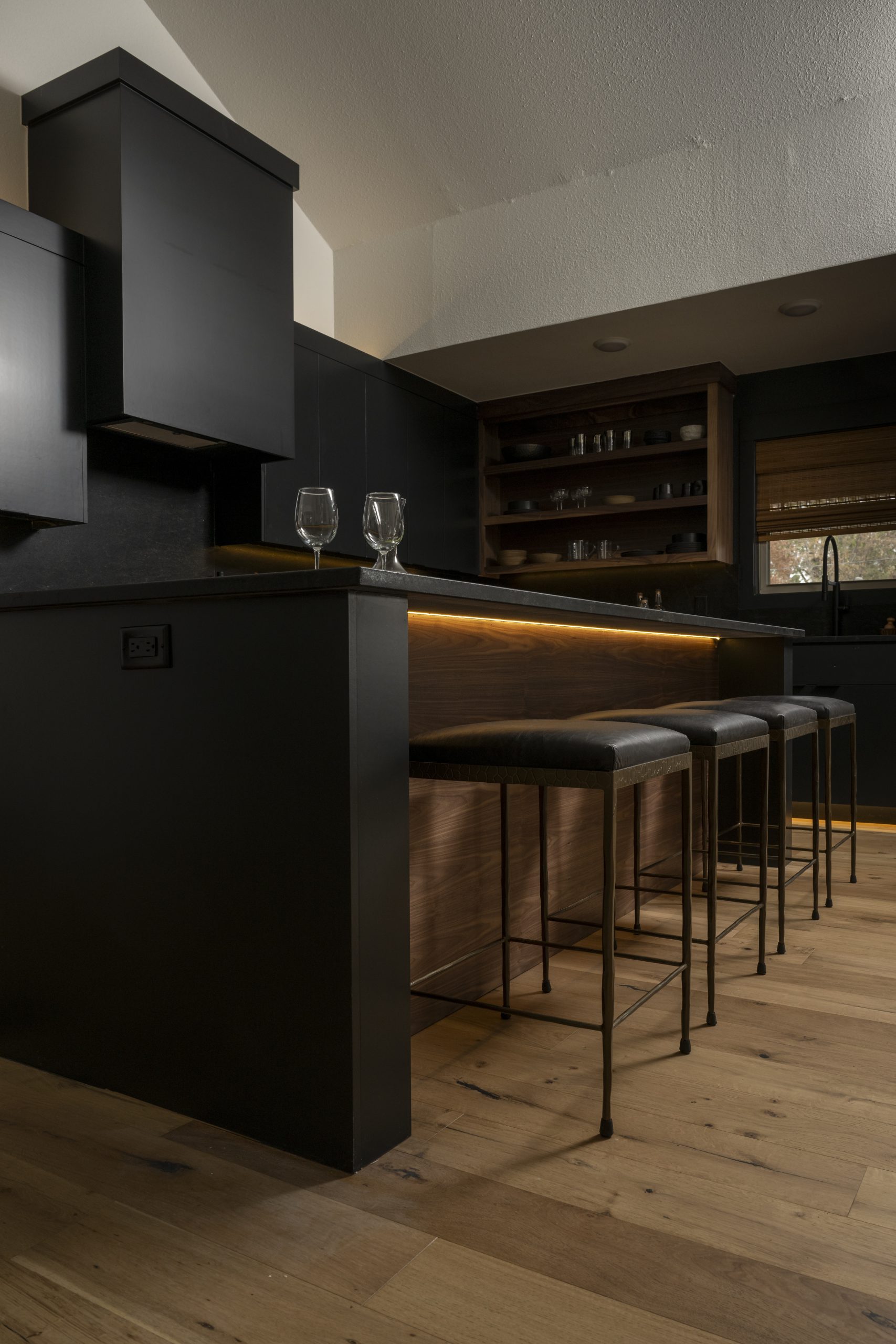 FTFS6 Gloeckler Interiors 2