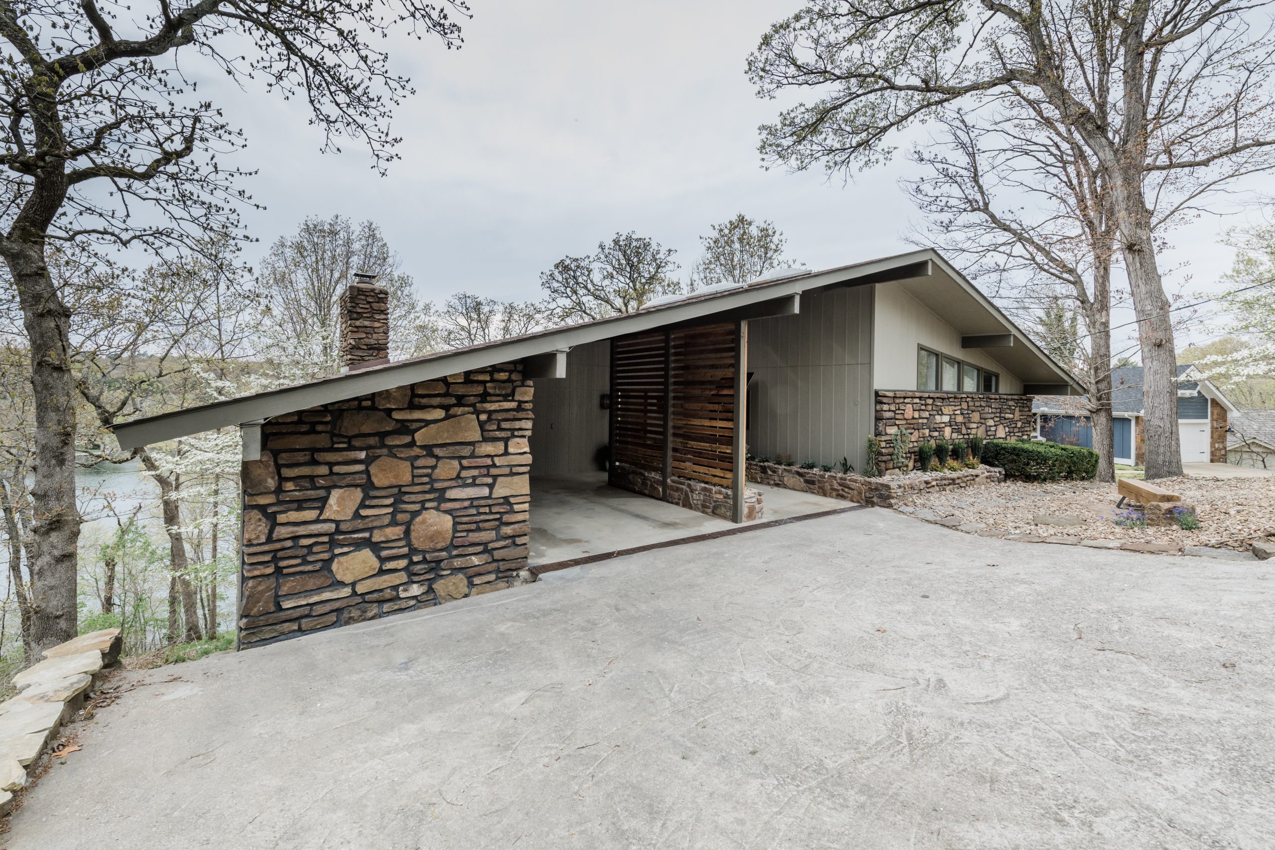 Funderburg Exterior 7
