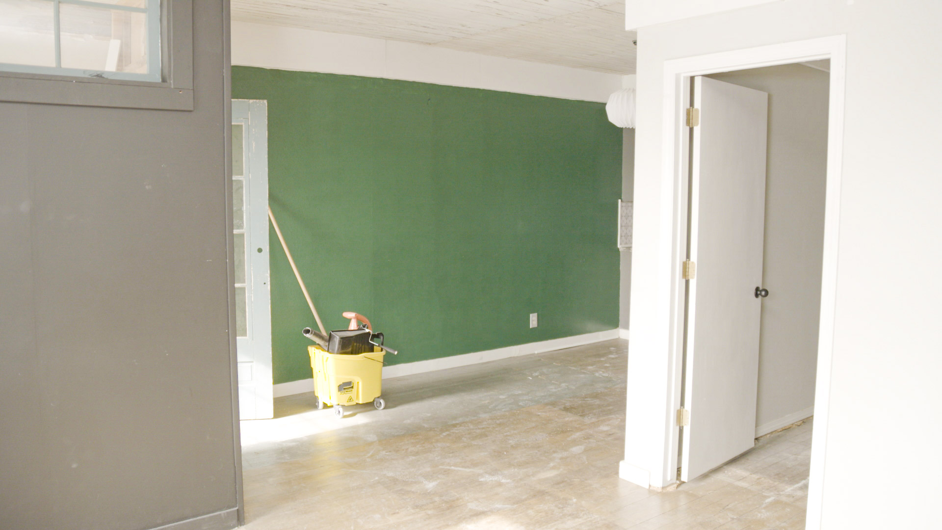 HALHM 408_BEFORE_LIVING ROOM_2 (1)