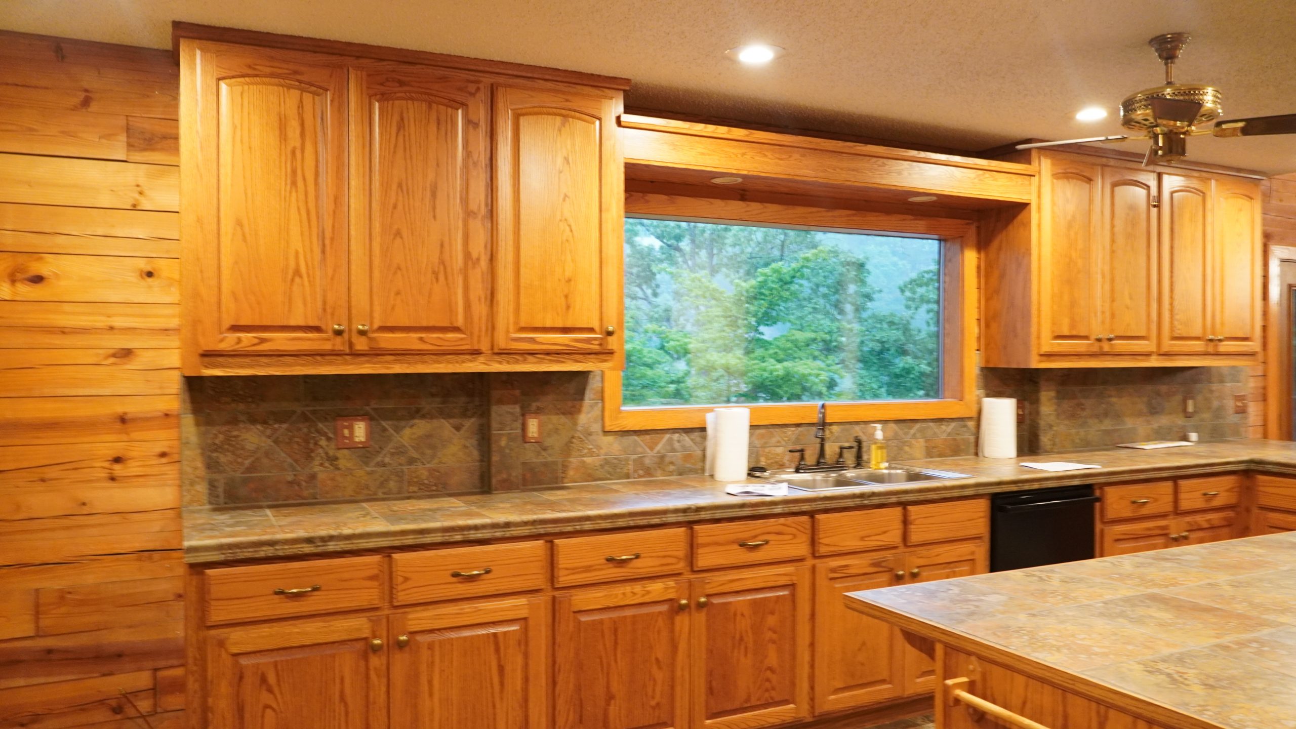 HALHM410_BEFORE_KITCHEN_2