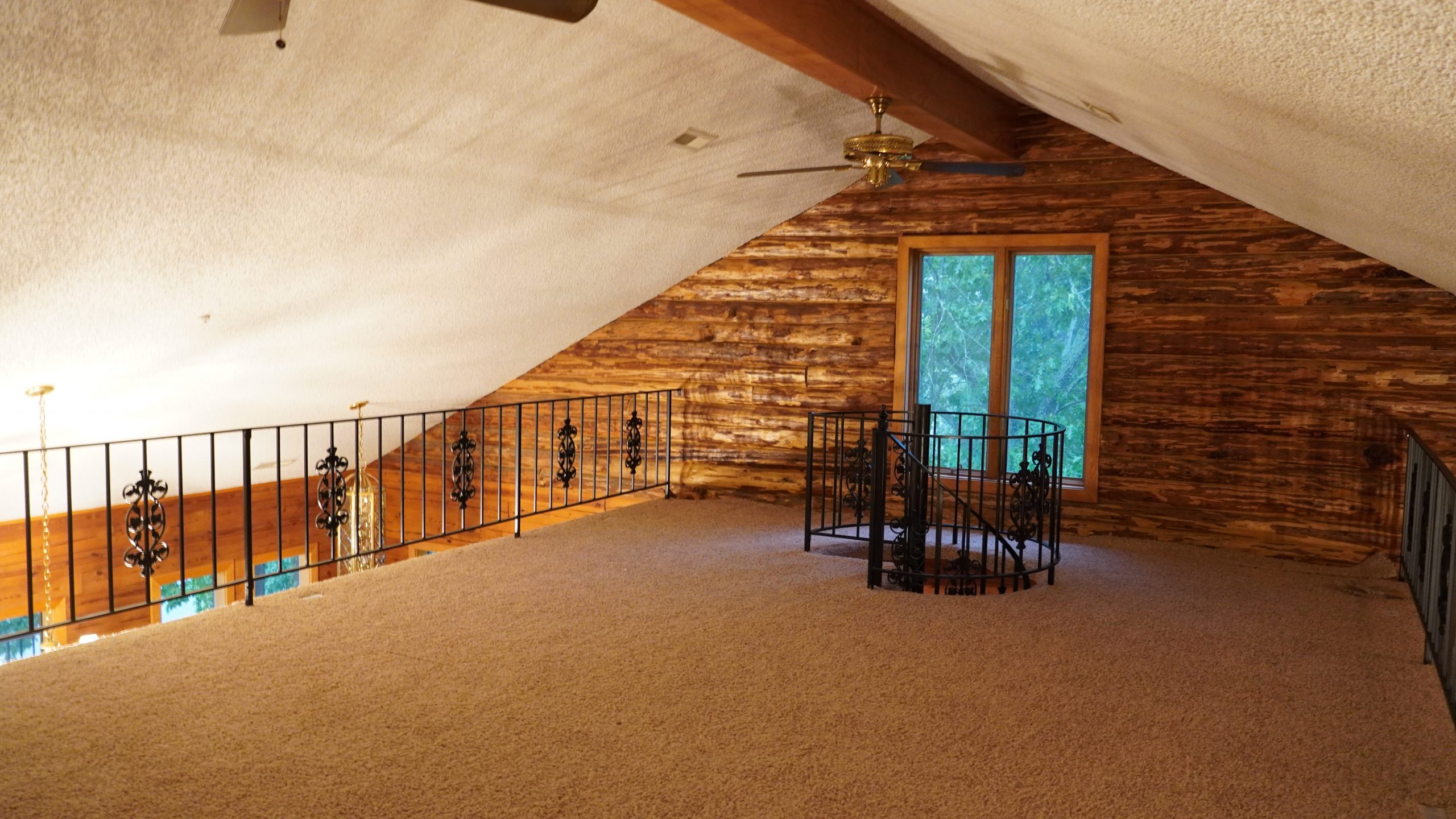 HALHM410_BEFORE_LOFT_2