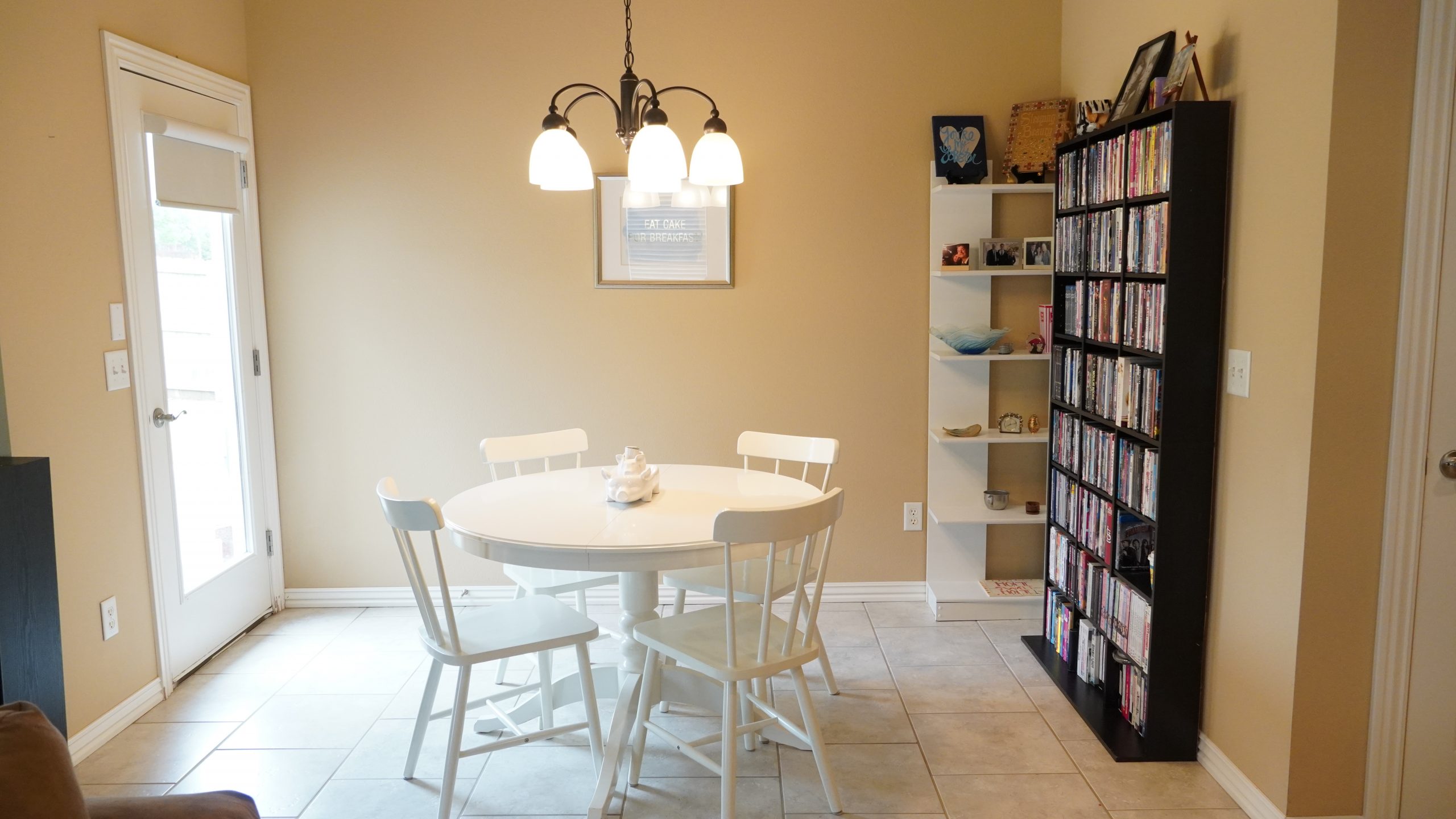 HALHM411_BEFORE_DINING-ROOM