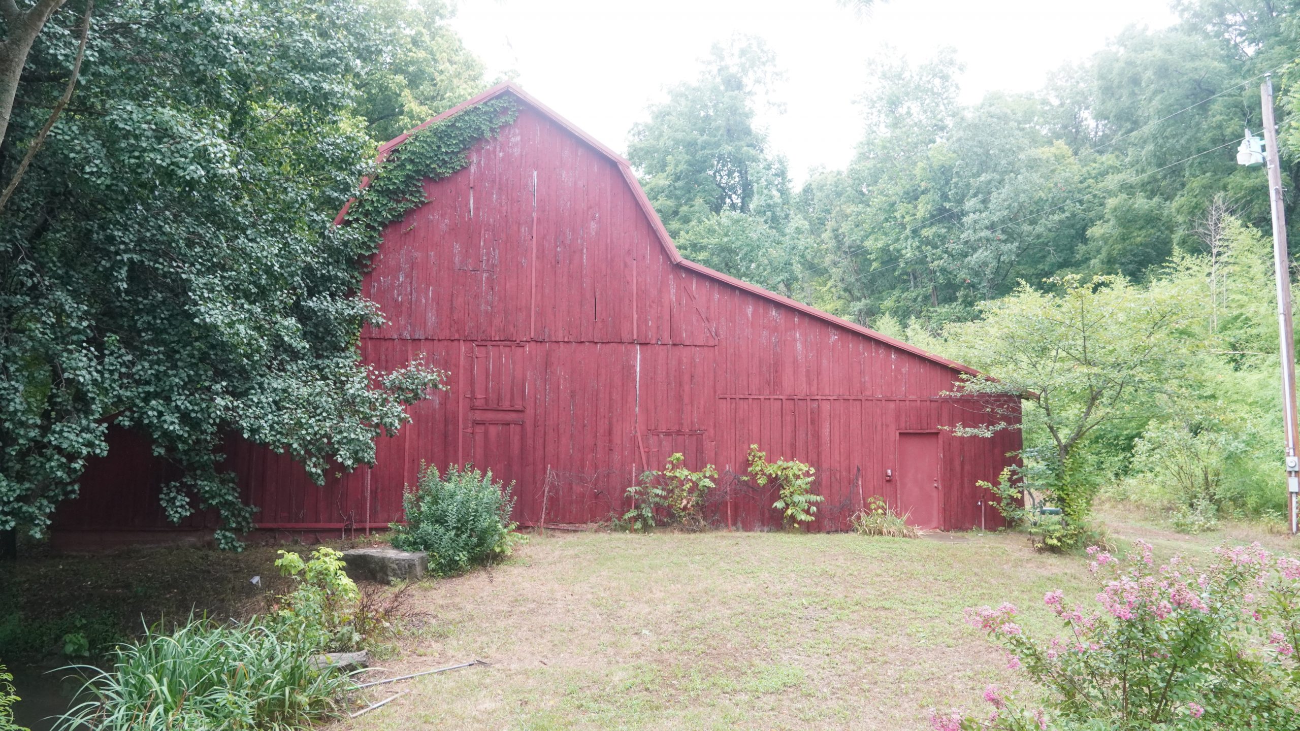 HALHM413_BEFORE_EXTERIOR_1