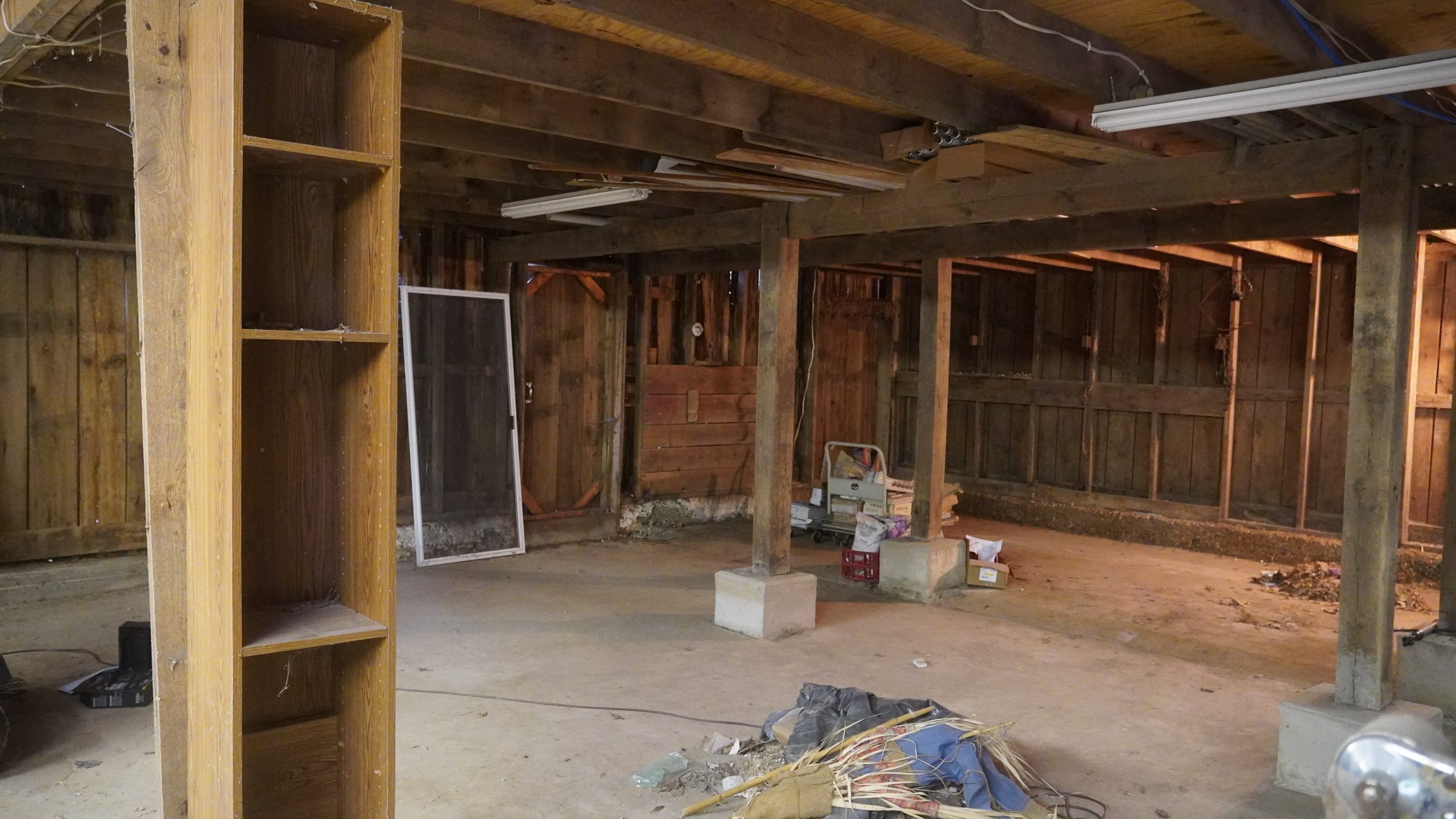 HALHM413_BEFORE_KITCHEN