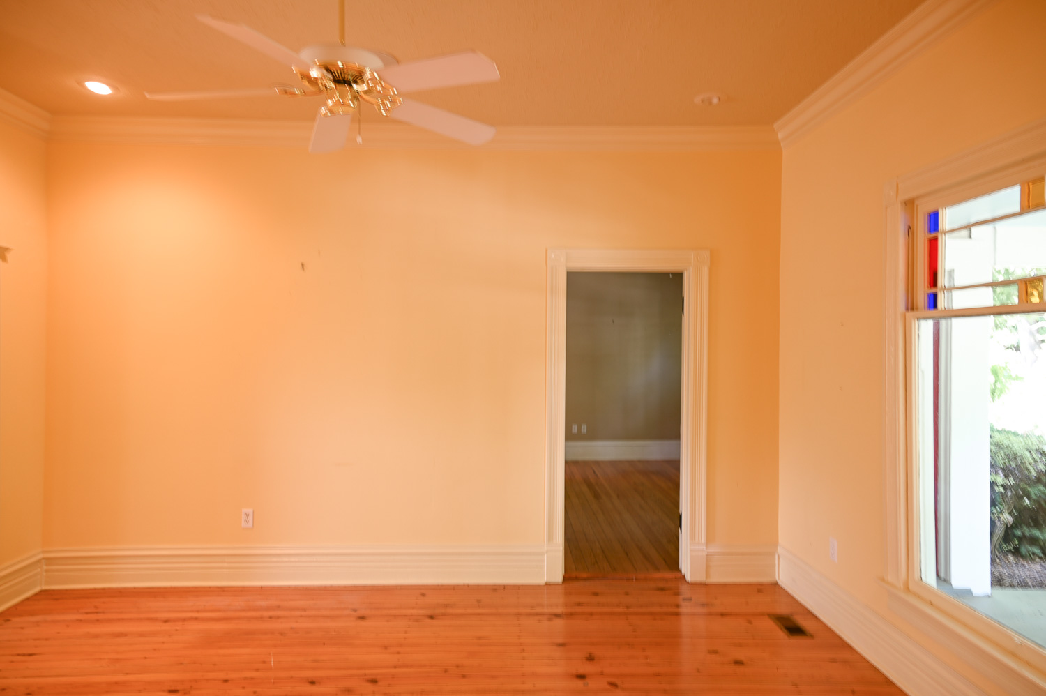 HGTV Fixer To Fabulous 210-11