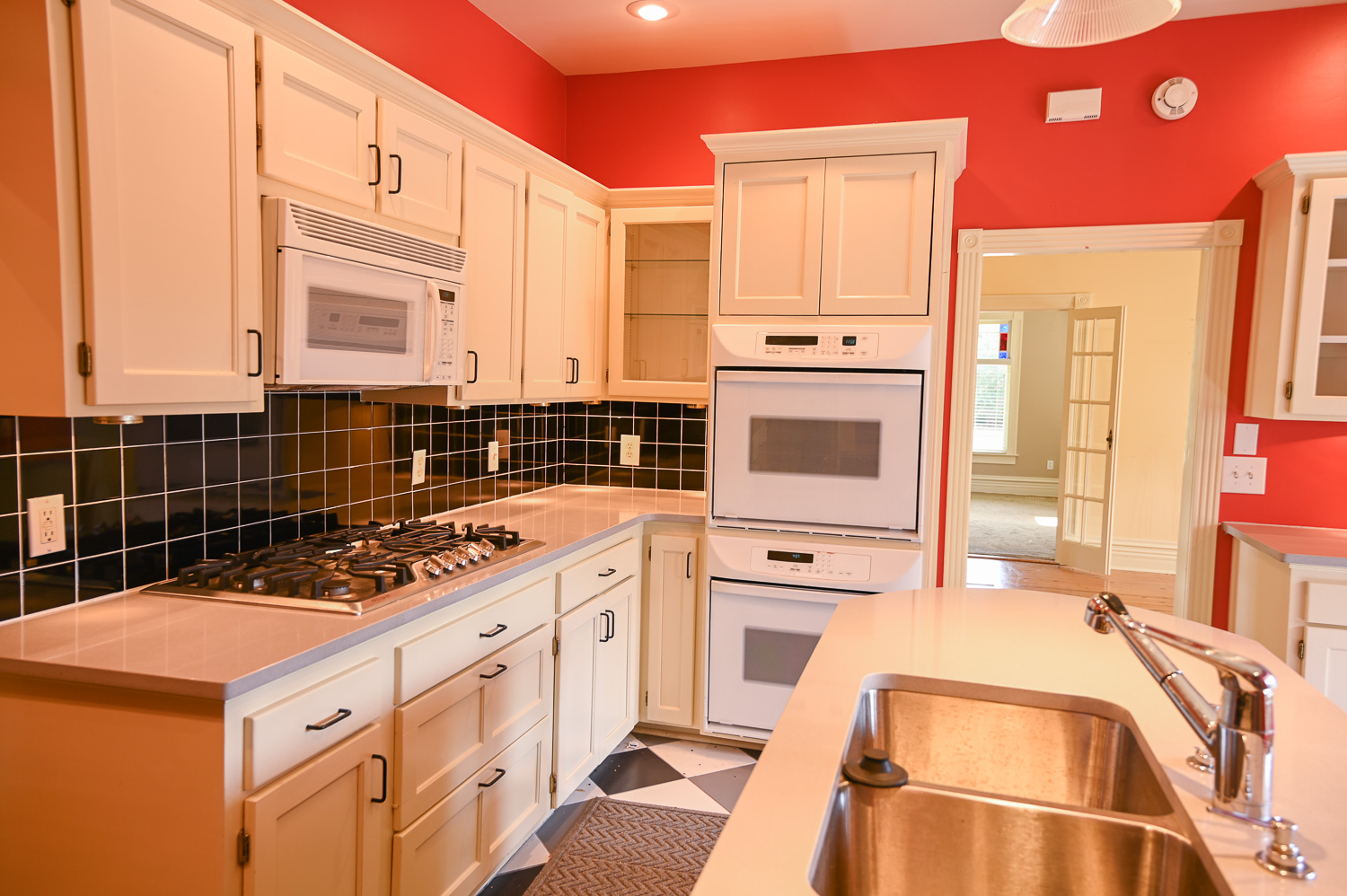 HGTV Fixer To Fabulous 210-30