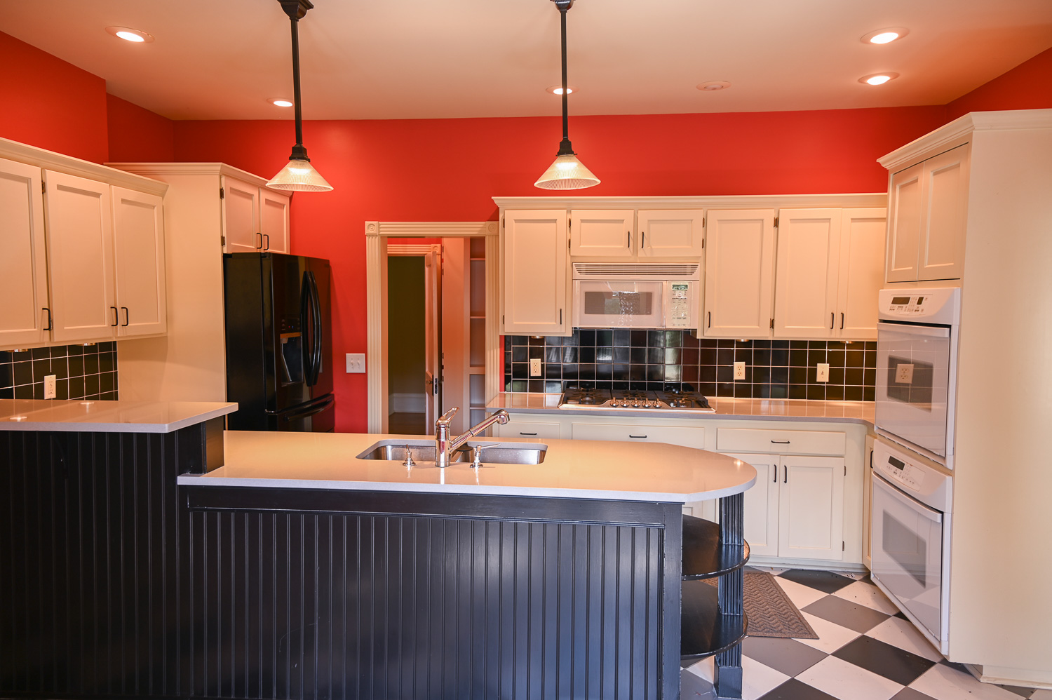 HGTV Fixer To Fabulous 210-31