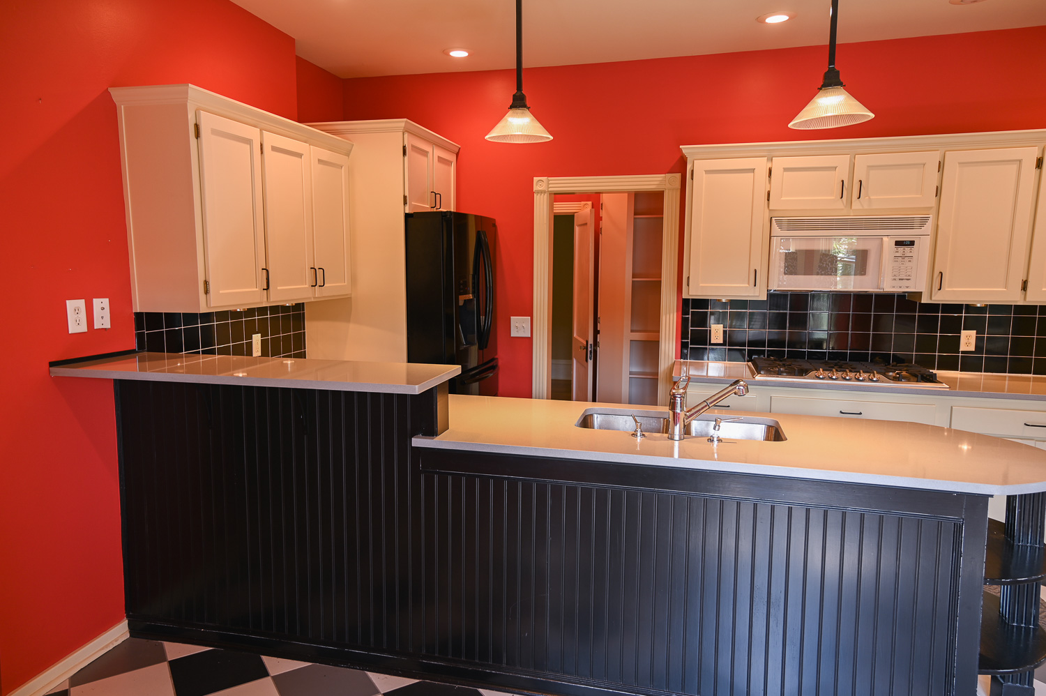 HGTV Fixer To Fabulous 210-32