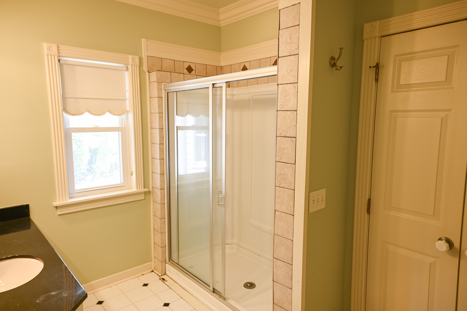HGTV Fixer To Fabulous 210-50