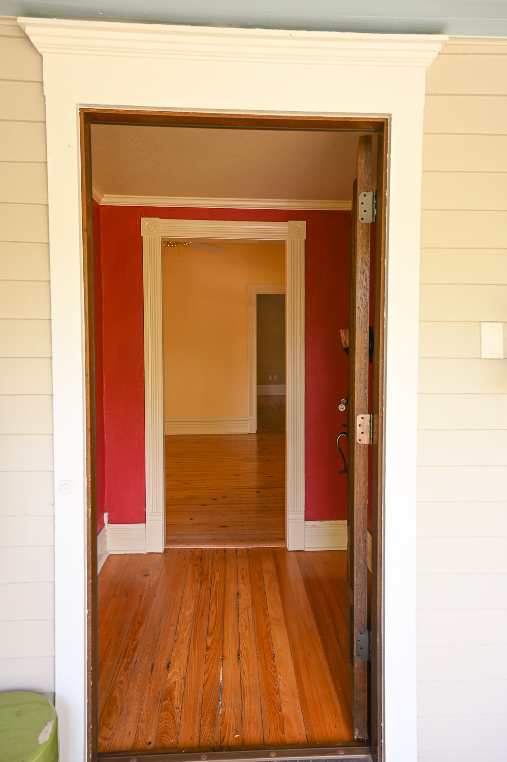 HGTV Fixer To Fabulous 210-9
