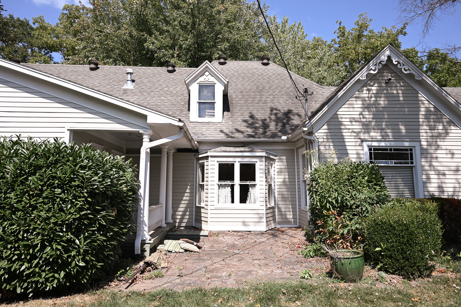HGTV Fixer To Fabulous 210-91