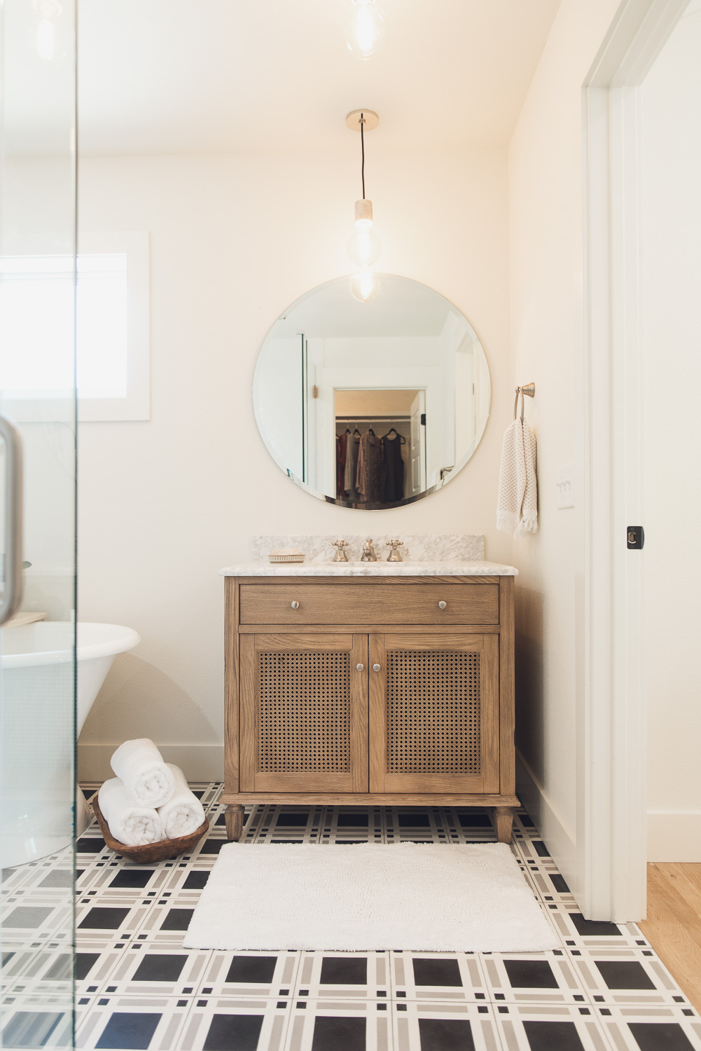 HGTV Fixer to Fabulous Lakehouse Bathroom Renovation.