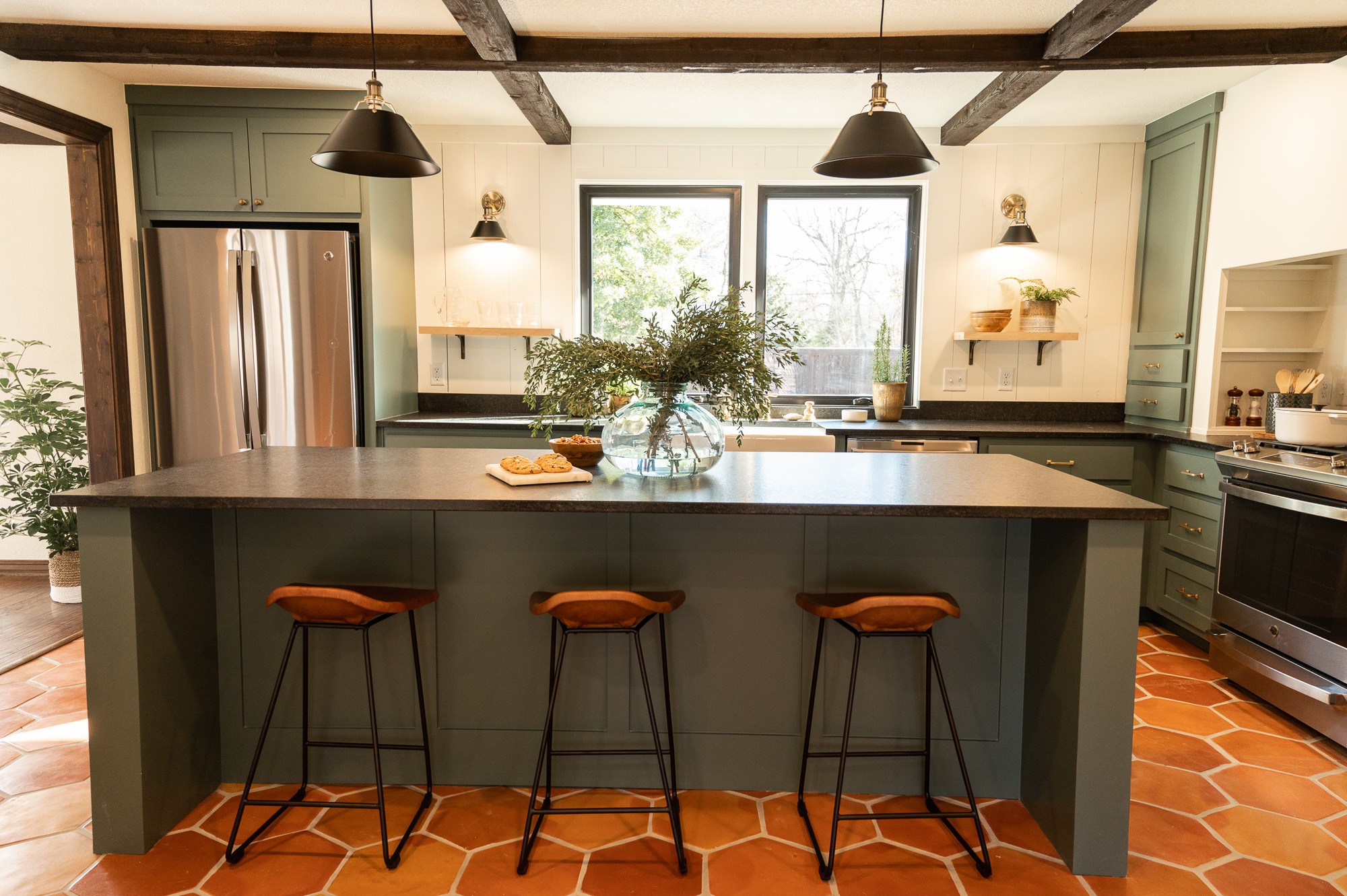 Dysfunctional Rancher Becomes a Family-Friendly Home