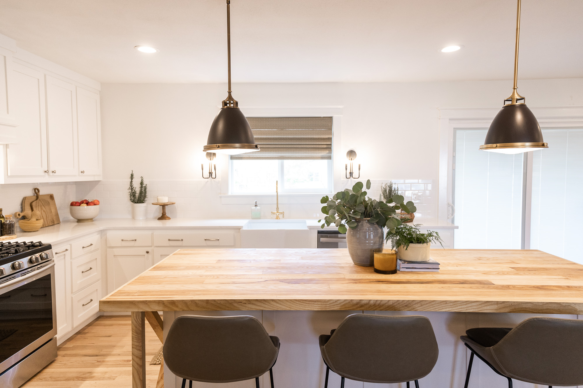 HGTV Fixer to Fabulous-17