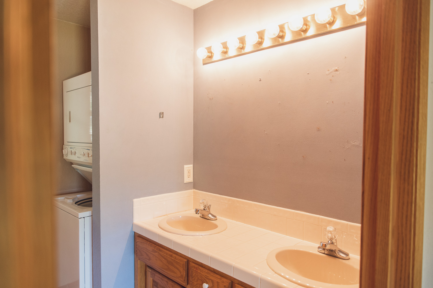 HGTV Fixer to Fabulous 203-18