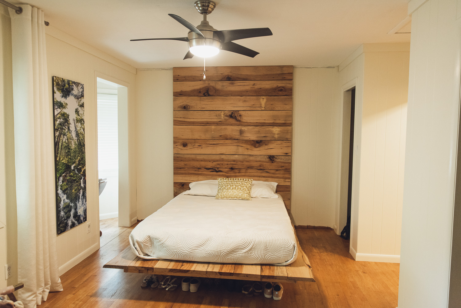 HGTV Fixer to Fabulous 203a-17