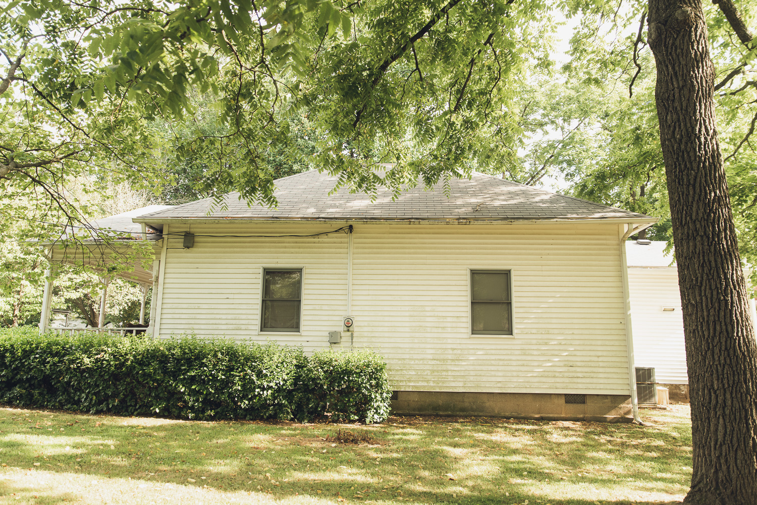 HGTV Fixer to Fabulous 203a-26