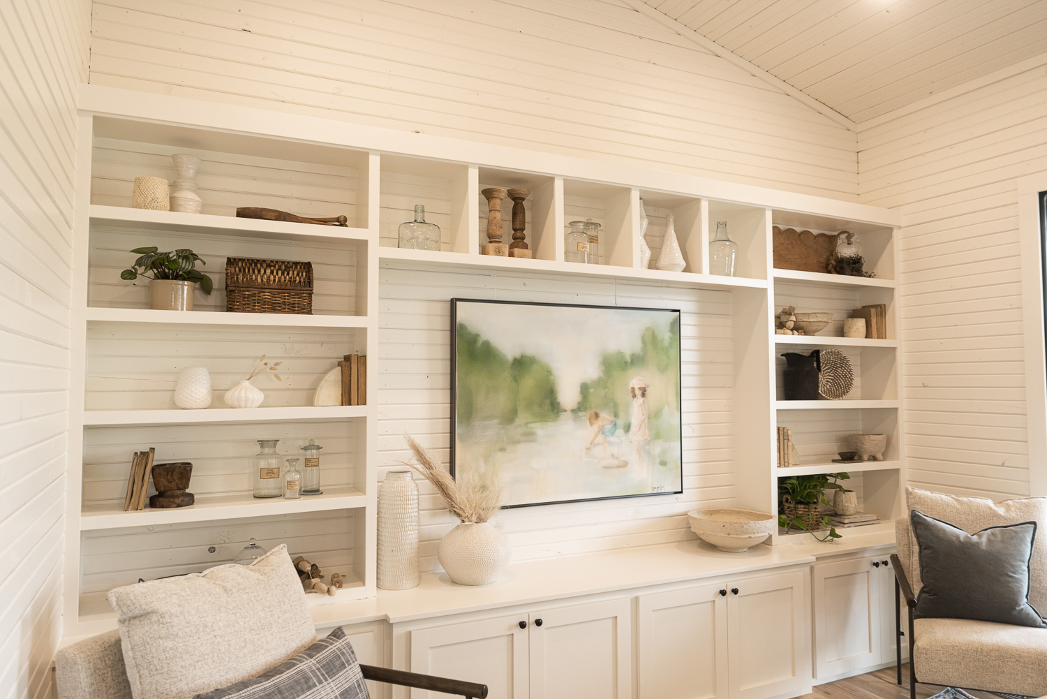 HGTV Fixer to Fabulous 203a-35