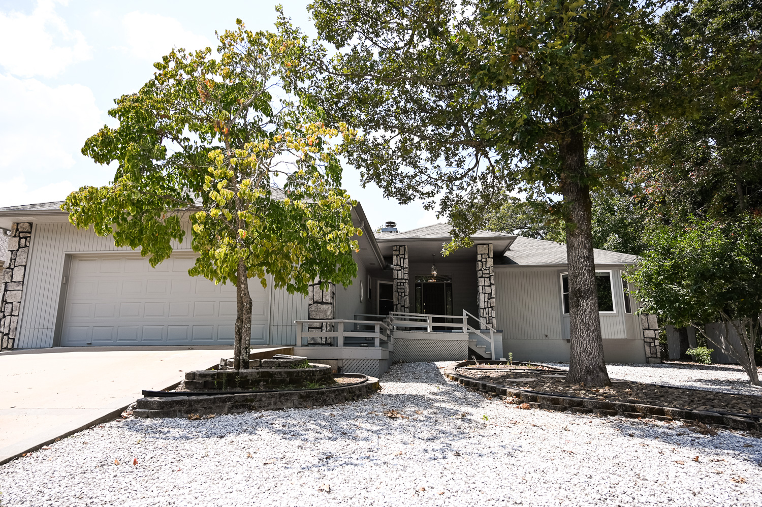 HGTV Fixer to Fabulous 208-1