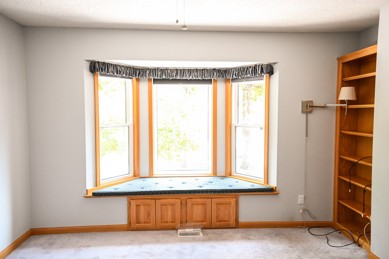 HGTV Fixer to Fabulous 208-16
