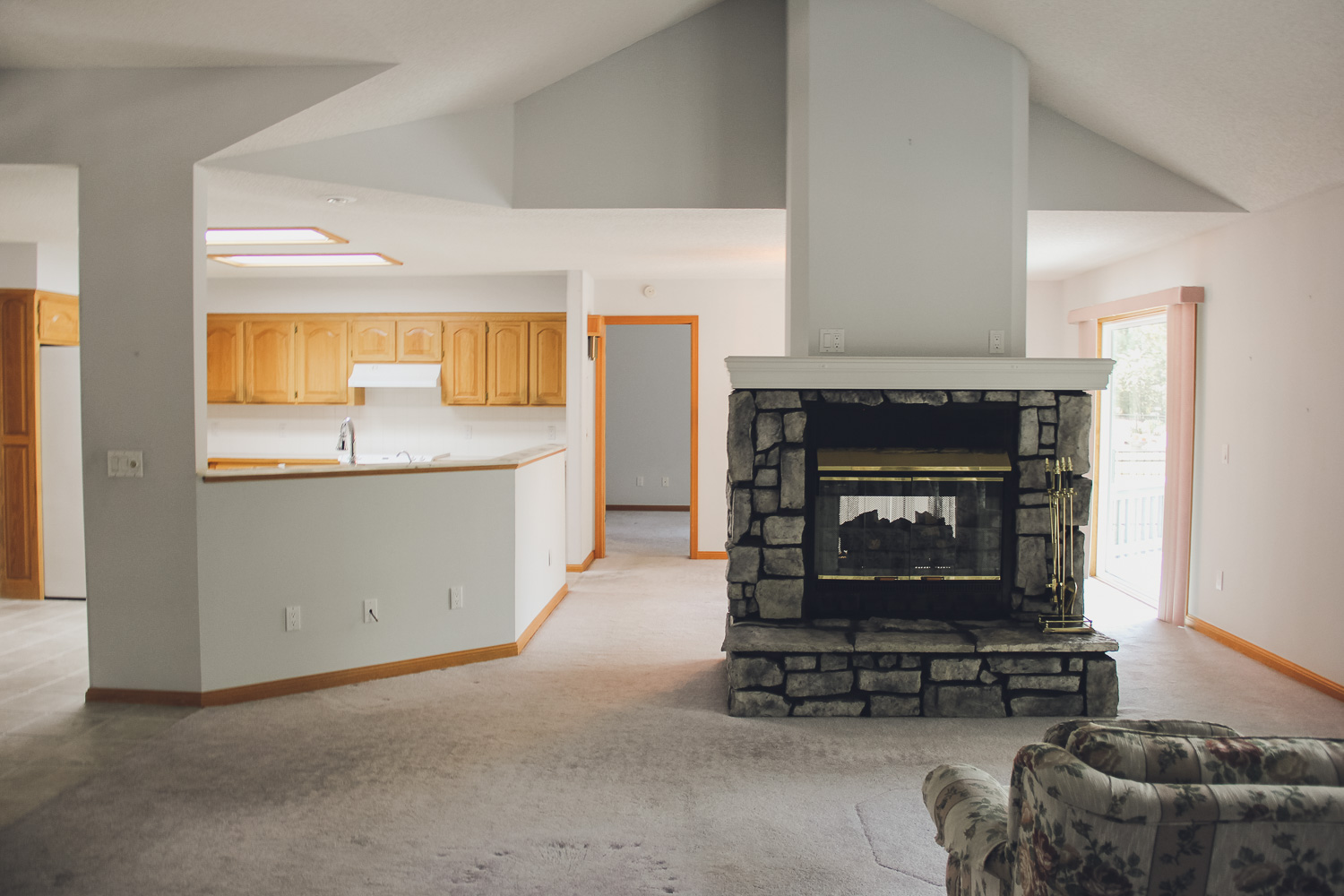 HGTV Fixer to Fabulous 208-2-21