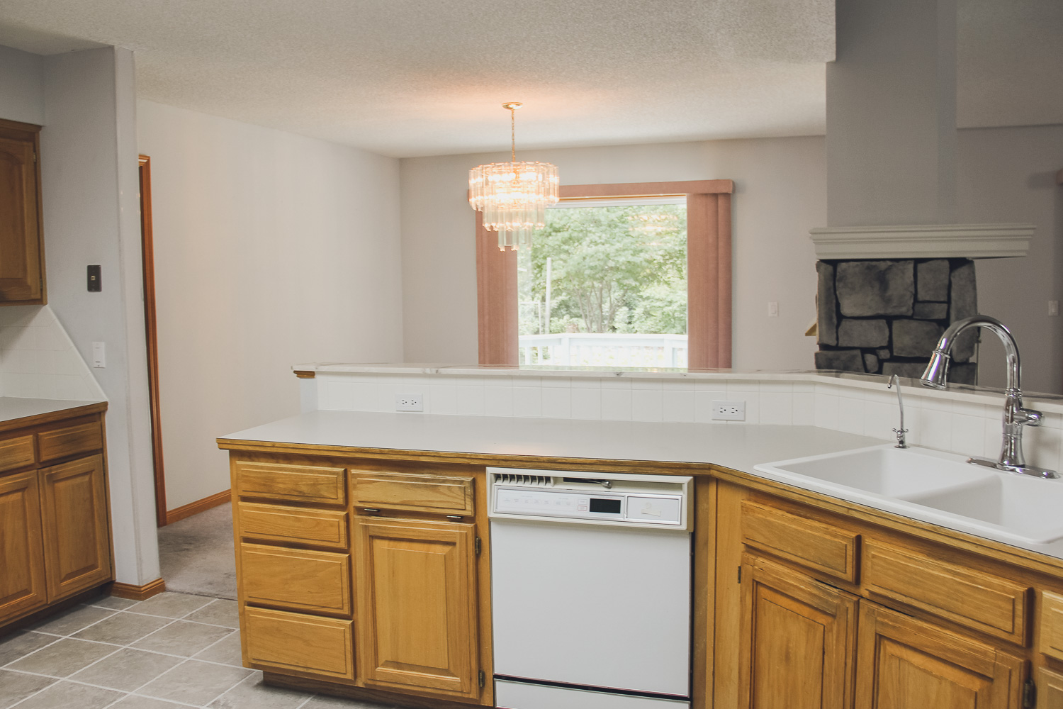 HGTV Fixer to Fabulous 208-2-6