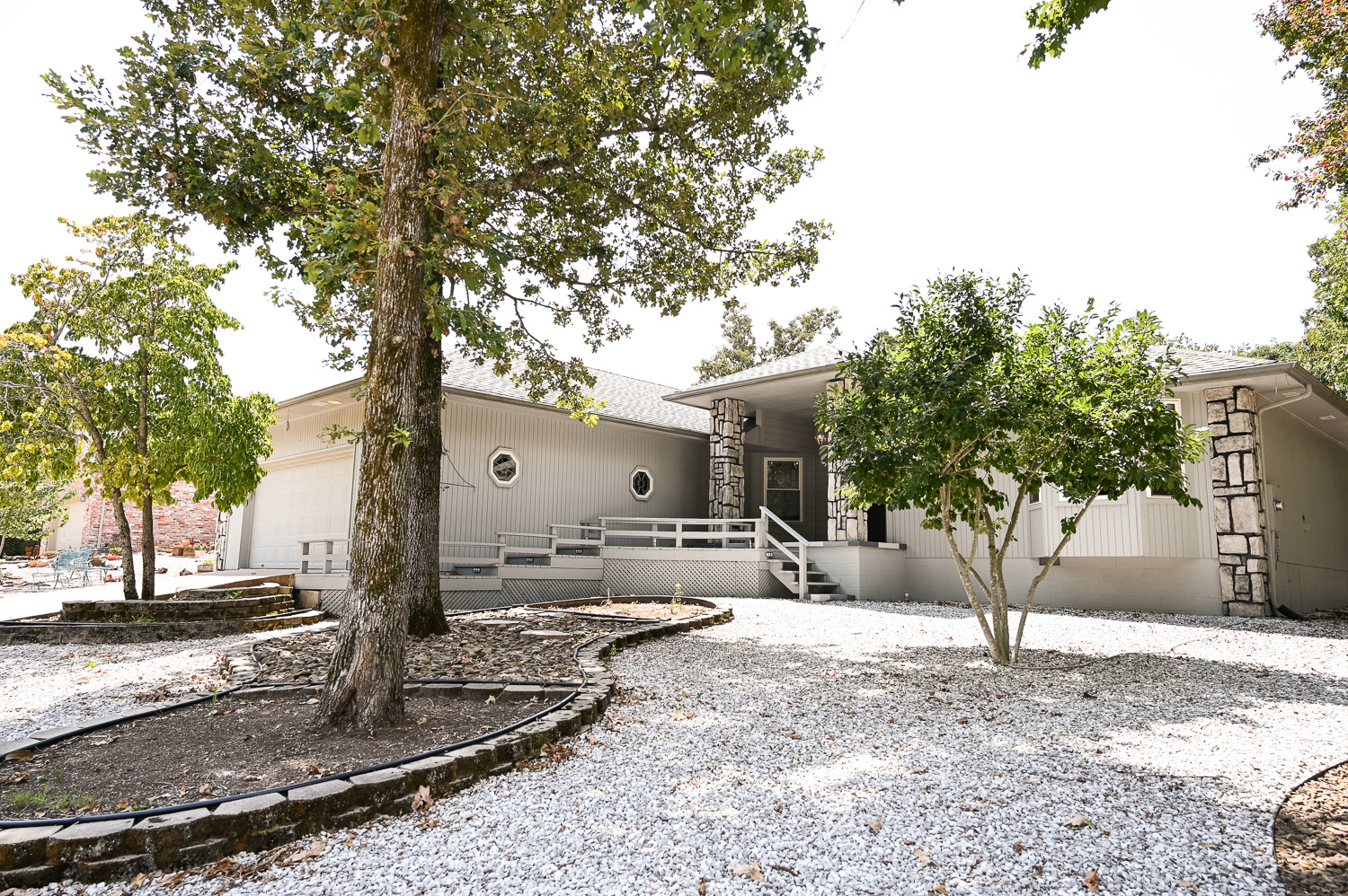 HGTV Fixer to Fabulous 208-3