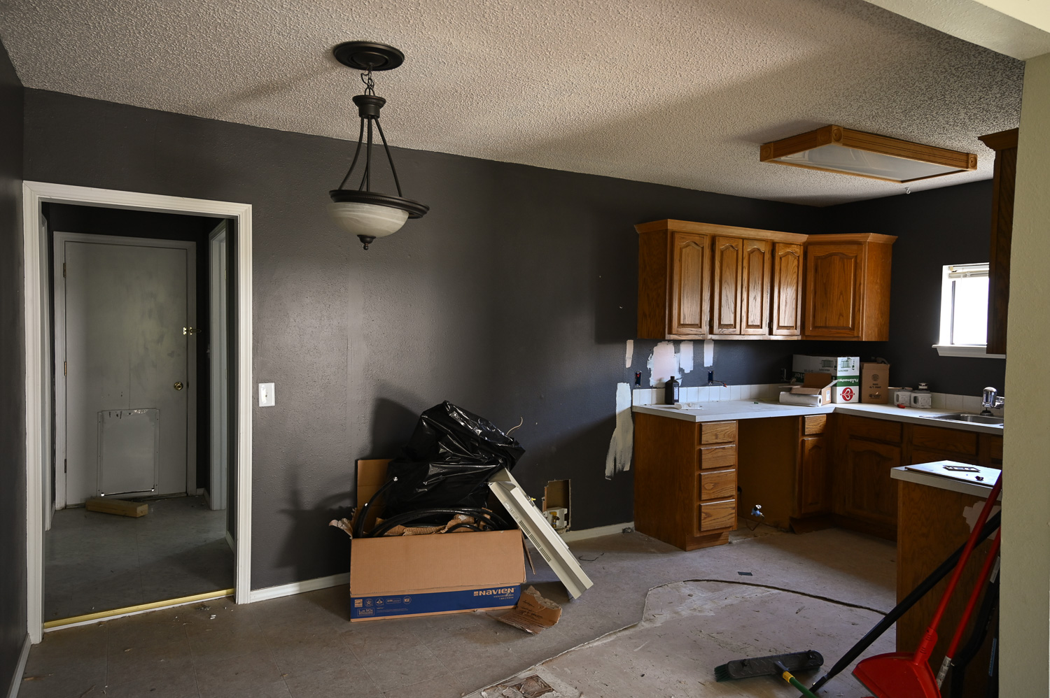 HGTV Fixer to Fabulous 213-13