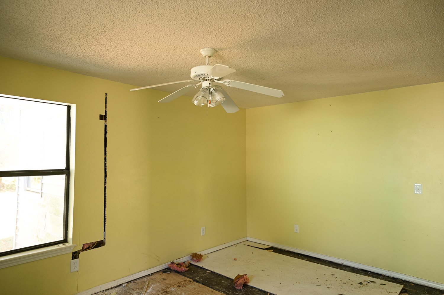 HGTV Fixer to Fabulous 213-15