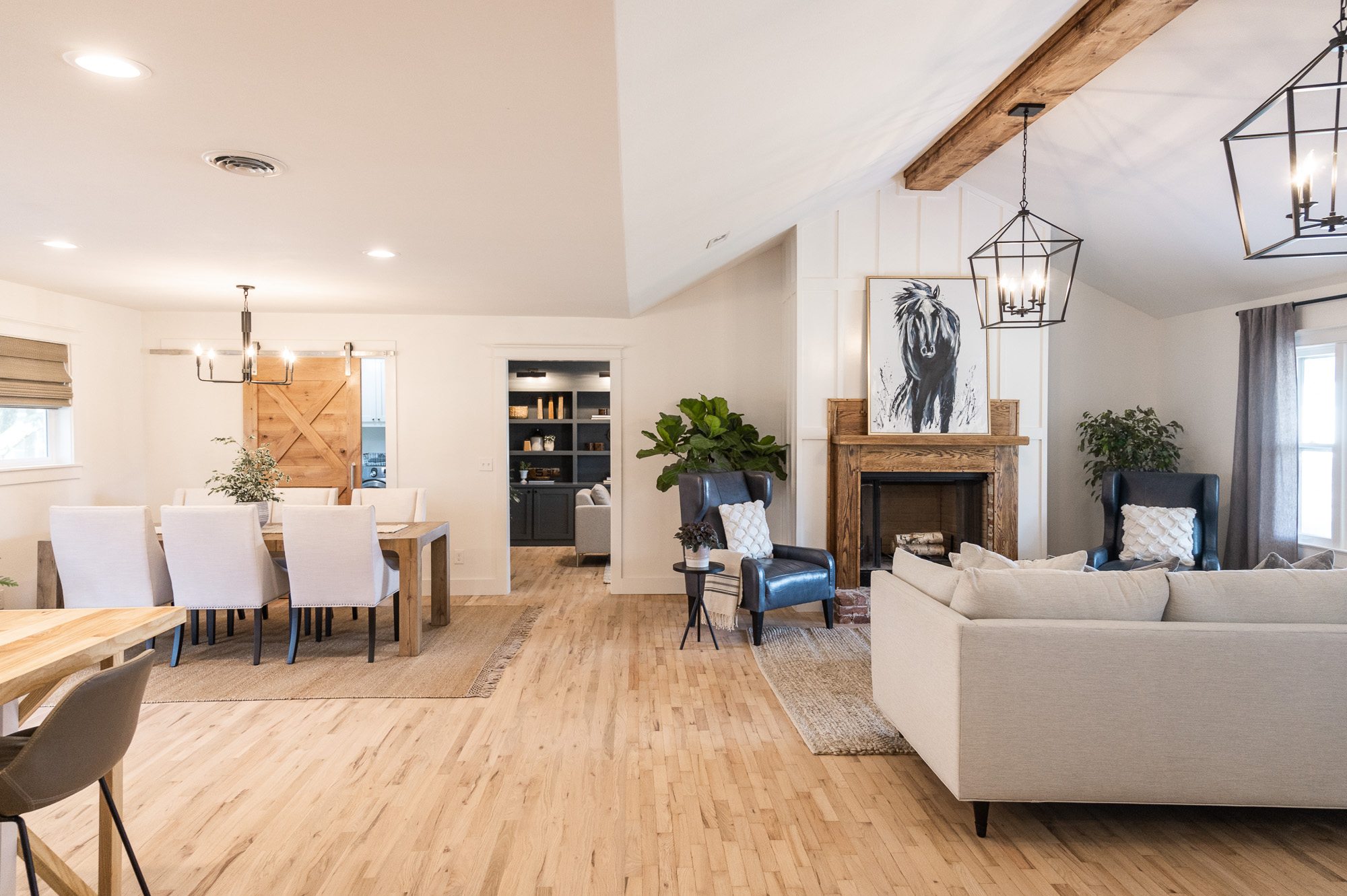 HGTV Fixer to Fabulous-23