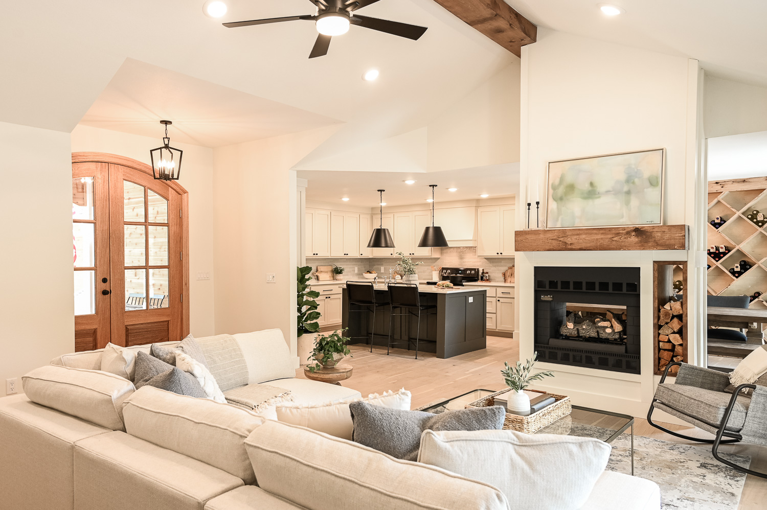 HGTV Fixer to Fabulous-25