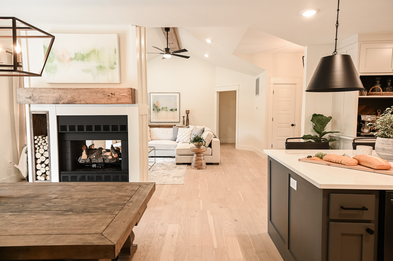 HGTV Fixer to Fabulous-30